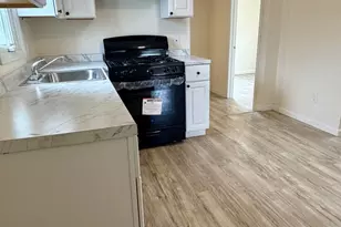 322 New St, Newark, NJ 07103 - Photo 4