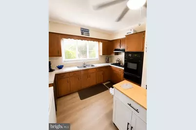 52 Valley St, Newark, NJ 07106 - Photo 8