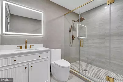 200 Paterson Plank Road #504, Union City, NJ 07087 - Photo 24