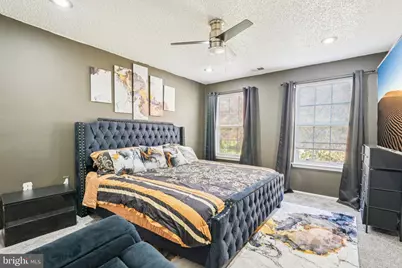 21 Cottonwood St #21, Jersey City, NJ 07305 - Photo 8