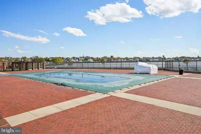 21 Cottonwood St #21, Jersey City, NJ 07305 - Photo 18