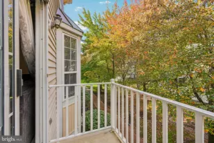 21 Cottonwood St, Jersey City, NJ 07305 - Photo 10