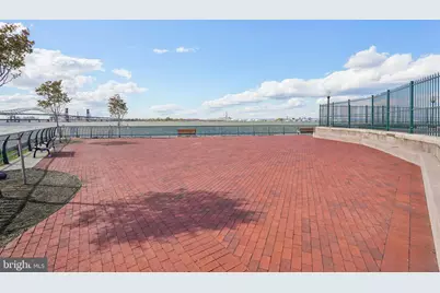 21 Cottonwood St #21, Jersey City, NJ 07305 - Photo 28