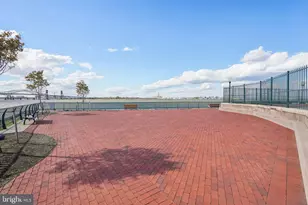 21 Cottonwood St, Jersey City, NJ 07305 - Photo 28