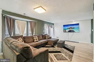 21 Cottonwood St, Jersey City, NJ 07305 - Photo 4