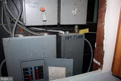 6904 Jackson Street, West New York, NJ 07093 - Photo 30