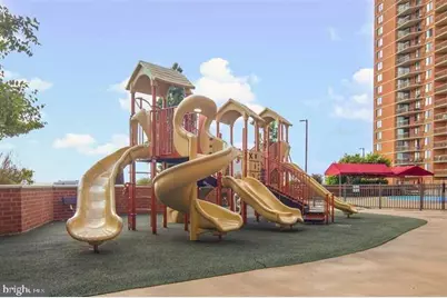 2138 Harmon Cove Tower #2138, Secaucus, NJ 07094 - Photo 24