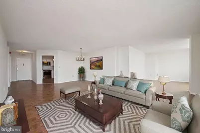 2138 Harmon Cove Tower #2138, Secaucus, NJ 07094 - Photo 10