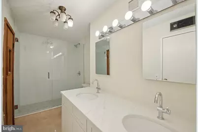 2138 Harmon Cove Tower #2138, Secaucus, NJ 07094 - Photo 18