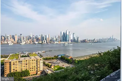 851 John F. Kennedy Boulevard E #E1, Weehawken, NJ 07086 - Photo 24
