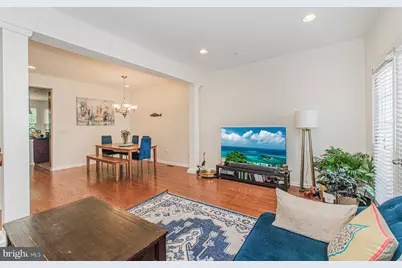 42 Creekside Court, Secaucus, NJ 07094 - Photo 4