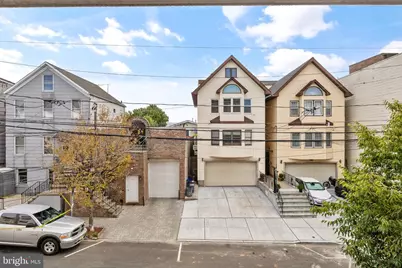 207 Ogden #2R, Jersey City, NJ 07307 - Photo 22