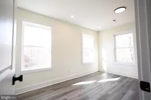 2 Allen St, Lambertville, NJ 08530 - Photo 32