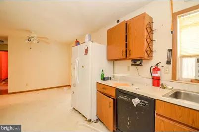 201 Hancock Street, Lambertville, NJ 08530 - Photo 12