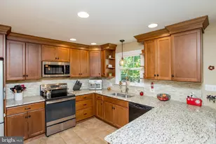 36 S Main St, Stockton, NJ 08559 - Photo 8