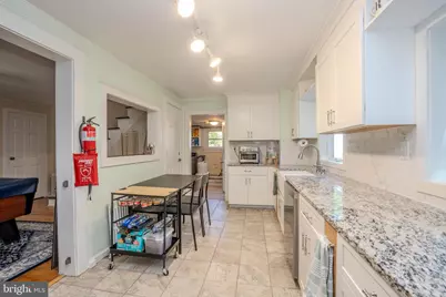 7 S Railroad Avenue, Stockton, NJ 08559 - Photo 12