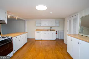 67 Ferry St, Lambertville, NJ 08530 - Photo 6