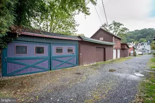 192 George St, Lambertville, NJ 08530 - Photo 56