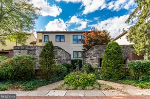 27 Lambert Ln, Lambertville, NJ 08530 - Photo 10