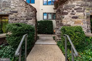 27 Lambert Ln, Lambertville, NJ 08530 - Photo 14