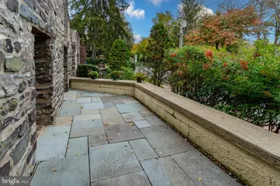 27 Lambert La, Lambertville, NJ 08530 - Photo 18