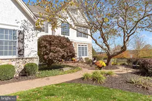 1 Surrey Ln, Lambertville, NJ 08530 - Photo 4