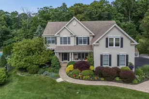 10 Pheasant Dr, Ringoes, NJ 08551 - Photo 1