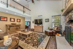 10 Pheasant Dr, Ringoes, NJ 08551 - Photo 24