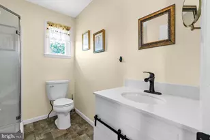 70 Mackenzie Rd, Hampton, NJ 08827 - Photo 44