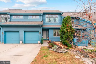 11 Sturbridge Court, Lambertville, NJ 08530 - Photo 2