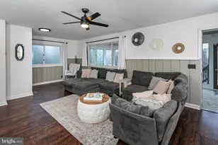 10 Lincoln Ave, Lambertville, NJ 08530 - Photo 18