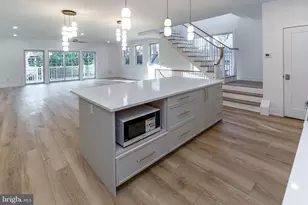 17 Wilson St, Lambertville, NJ 08530 - Photo 12