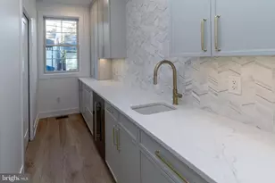 17 Wilson St, Lambertville, NJ 08530 - Photo 18