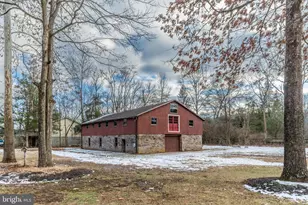 25 Risler St, Stockton, NJ 08559 - Photo 4