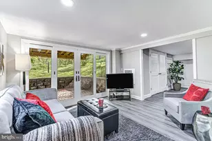 4 E Washington St, Frenchtown, NJ 08825 - Photo 4