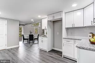 4 E Washington St, Frenchtown, NJ 08825 - Photo 16