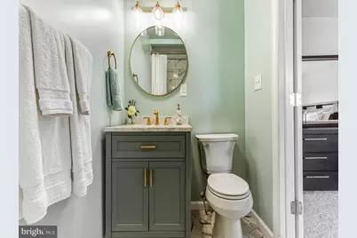 8 Chelsea Circle, Flemington, NJ 08822 - Photo 24