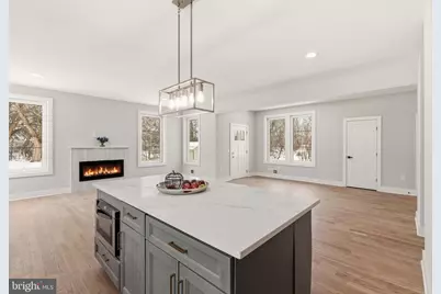 237 A Main S #A, Flemington, NJ 08822 - Photo 10