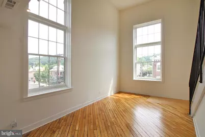 71 N Main Street #304, Lambertville, NJ 08530 - Photo 2