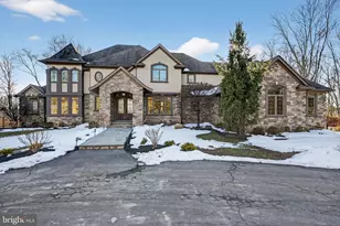 31 Barry Rd, Lambertville, NJ 08530 - Photo 2