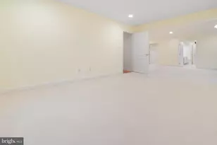 3 Manchur Ct, Flemington, NJ 08822 - Photo 32