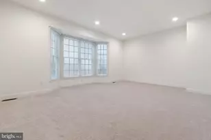 3 Manchur Ct, Flemington, NJ 08822 - Photo 12