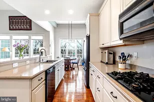 625 Heath Ct, Lambertville, NJ 08530 - Photo 22