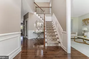 2 Elm Dr, Clinton, NJ 08809 - Photo 2