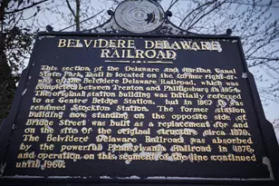 13 Bridge St, Stockton, NJ 08559 - Photo 4