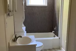 13 Bridge St, Stockton, NJ 08559 - Photo 6