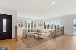 2 Rossi Dr, Clinton, NJ 08809 - Photo 8