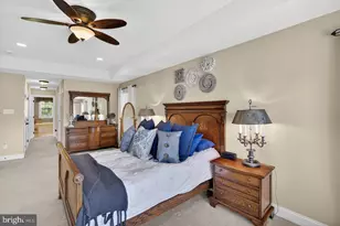 411 Sergeant Dr, Lambertville, NJ 08530 - Photo 30