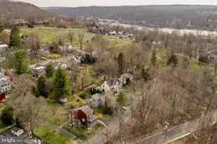 17 Cottage St, Lambertville, NJ 08530 - Photo 50