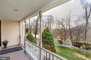17 Cottage St, Lambertville, NJ 08530 - Photo 4